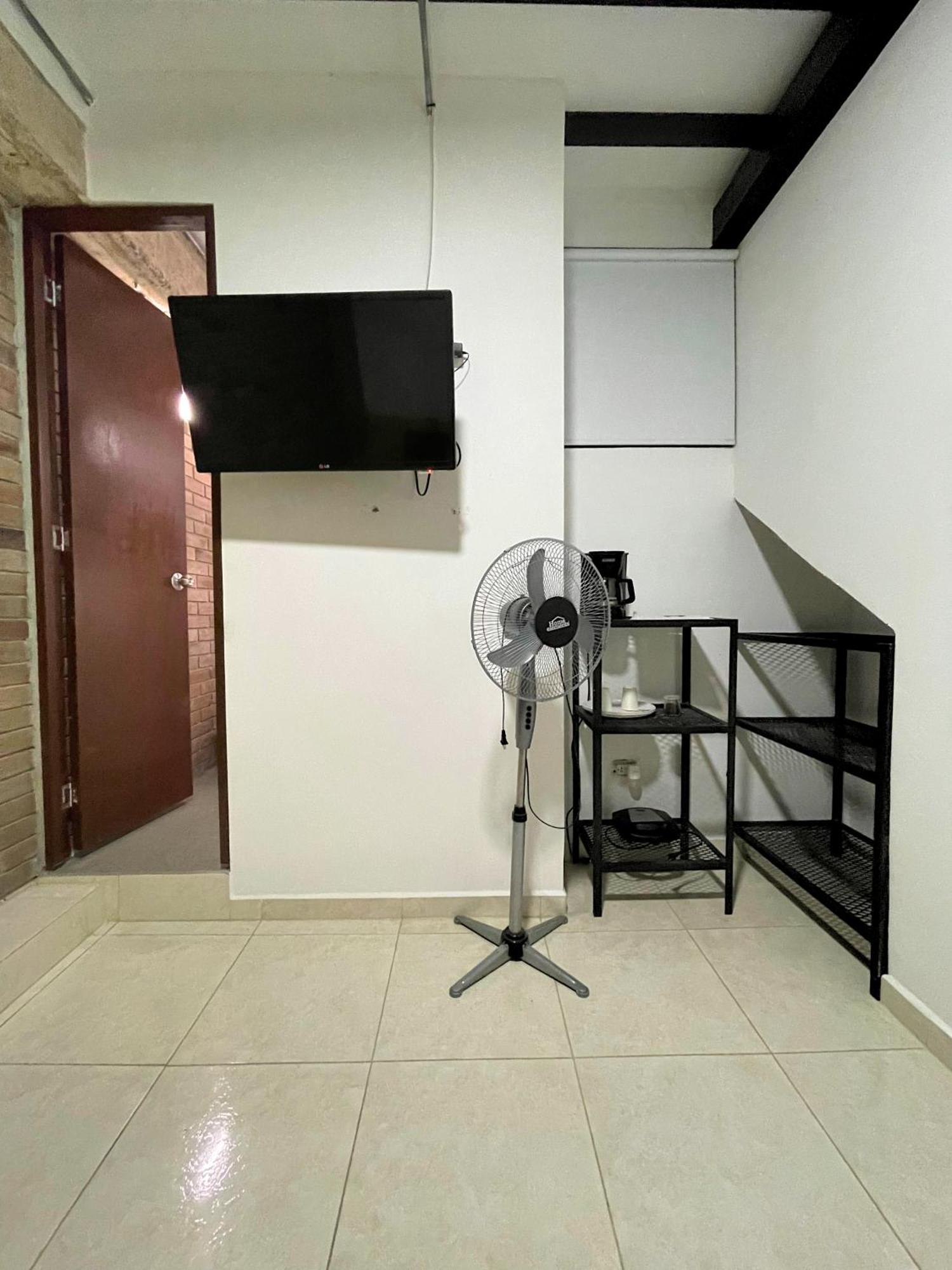 M1145 Aparta Loft Pereira Buitenkant foto
